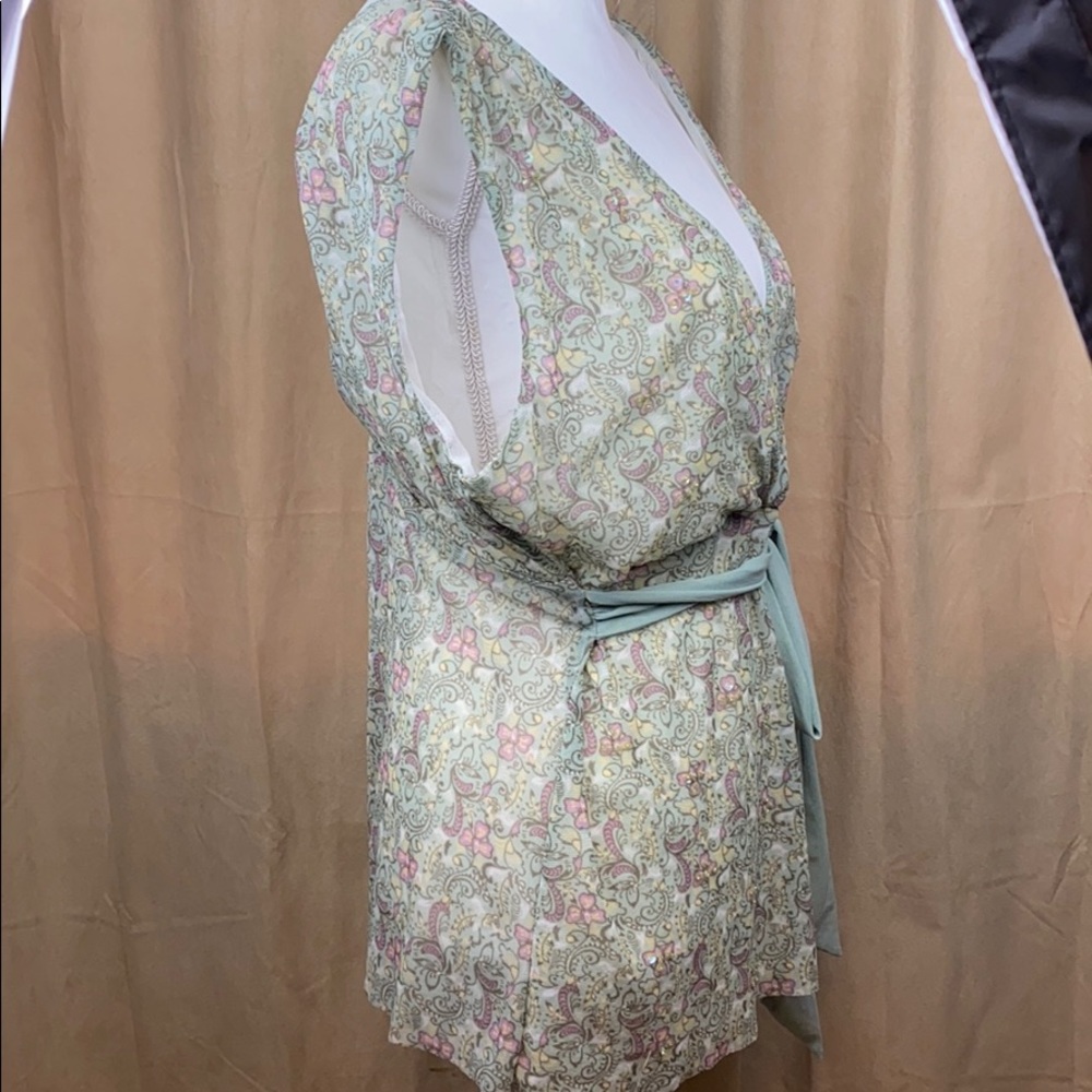 EUC Vintage top with beading By NY&CO - Picture 5 of 16